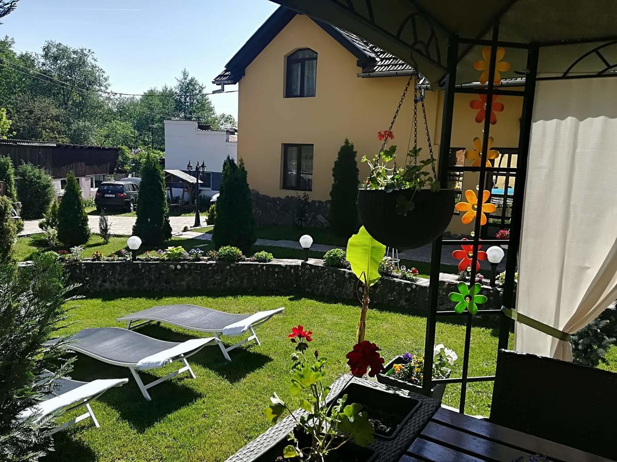 Casa De Vacanta Silvia Vărmaga エクステリア 写真